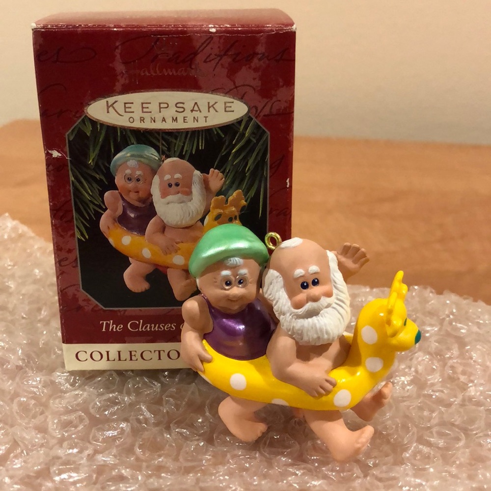Hallmark MIB 1998 keepsake holiday ornament